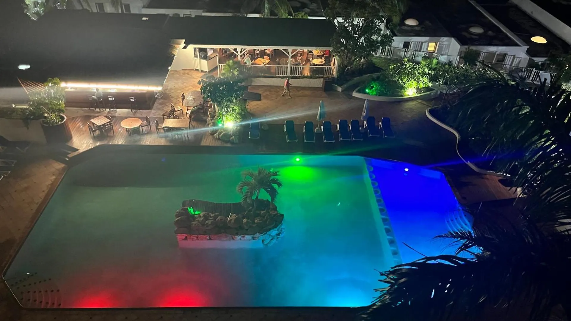 Outstanding Unit With Breathtaking Seaviews Apartment Cupecoy  Cupecoy (Sint Maarten)