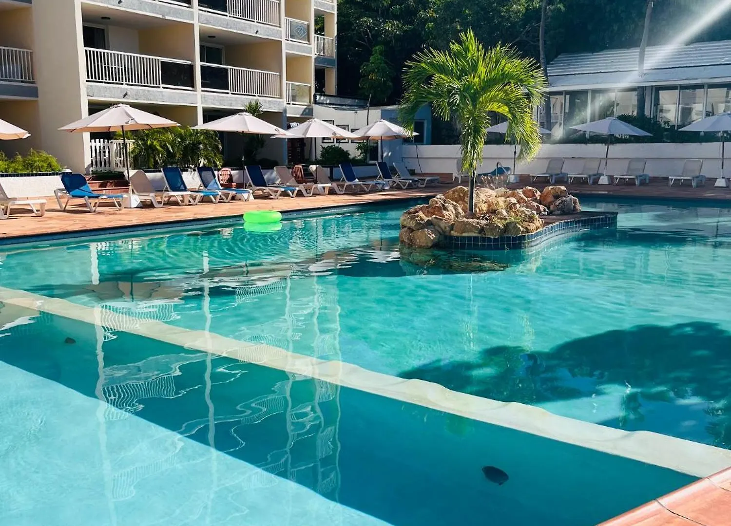 Outstanding Unit With Breathtaking Seaviews Apartment Cupecoy  Sint Maarten/Saint Martin