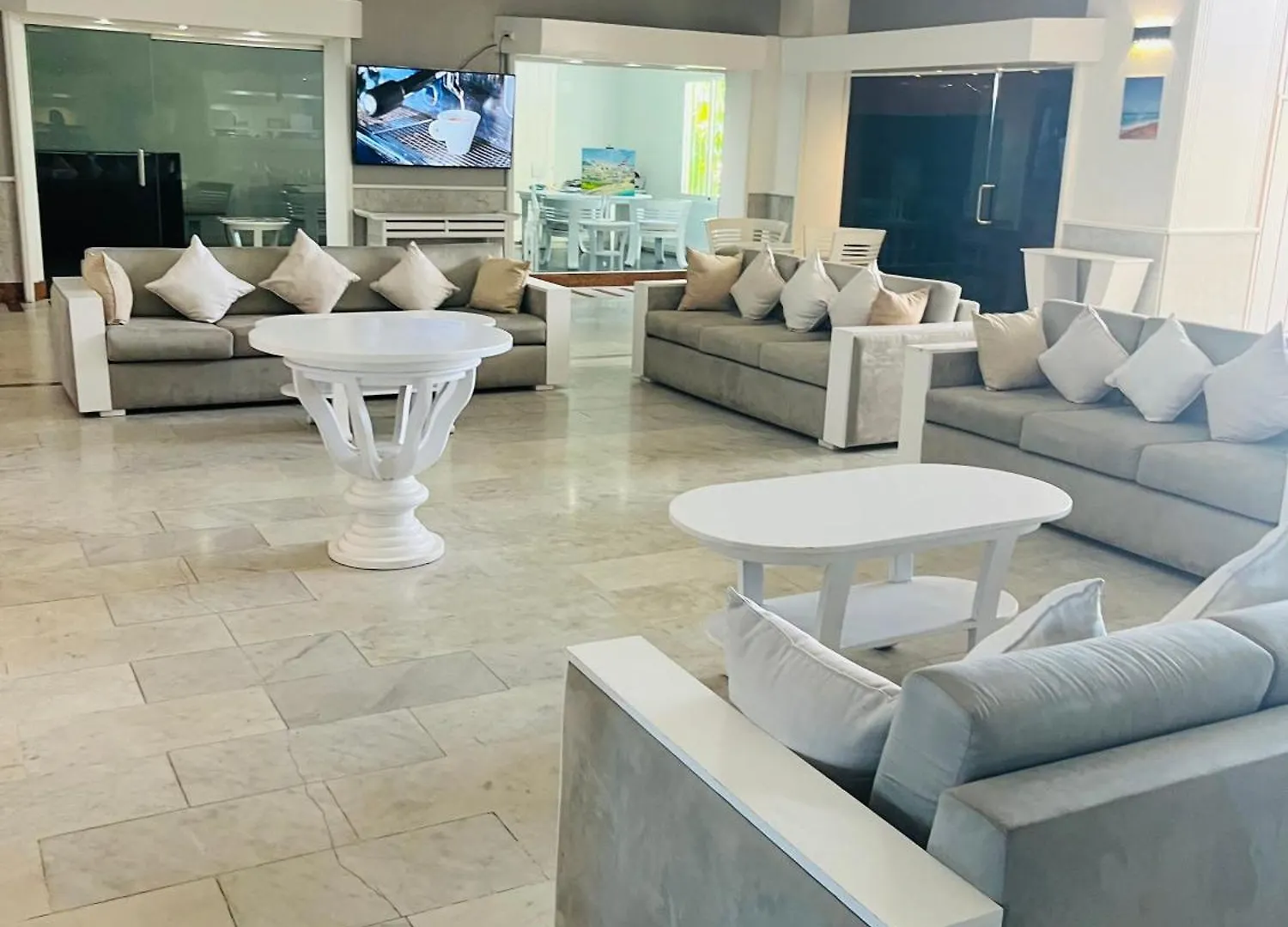 Cupecoy  Lovely Seafront Apartment With Breathtaking Seaviews Cupecoy (Sint Maarten)